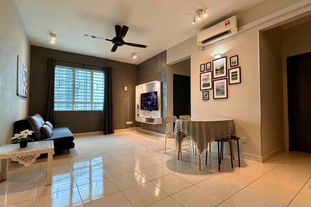 Moderm Spacious 6Pax S Pice Penang Байан-Лепас Екстер'єр фото