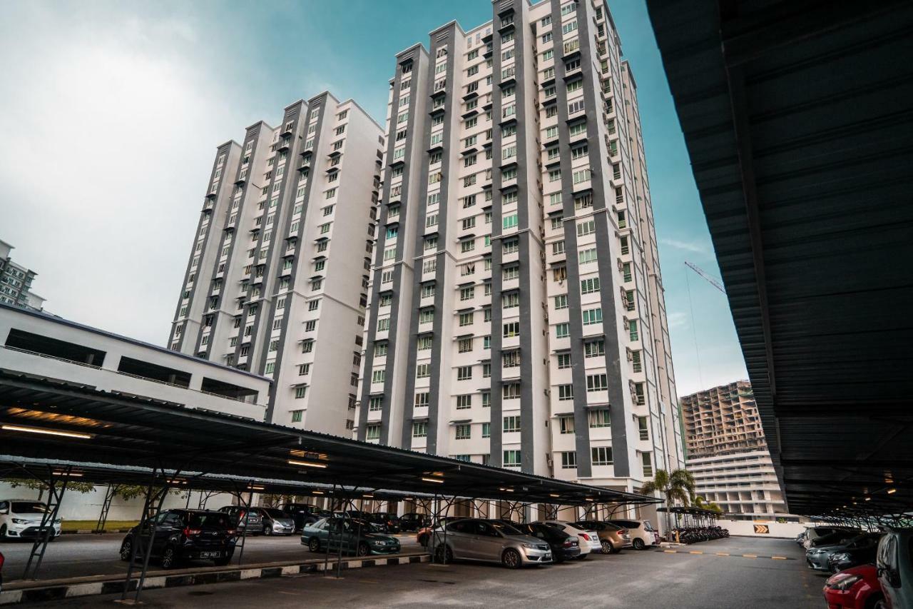 Moderm Spacious 6Pax S Pice Penang Байан-Лепас Екстер'єр фото